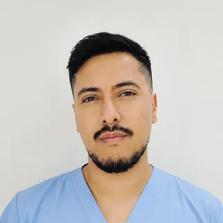 Dr. Esteban Giraldo Casas
